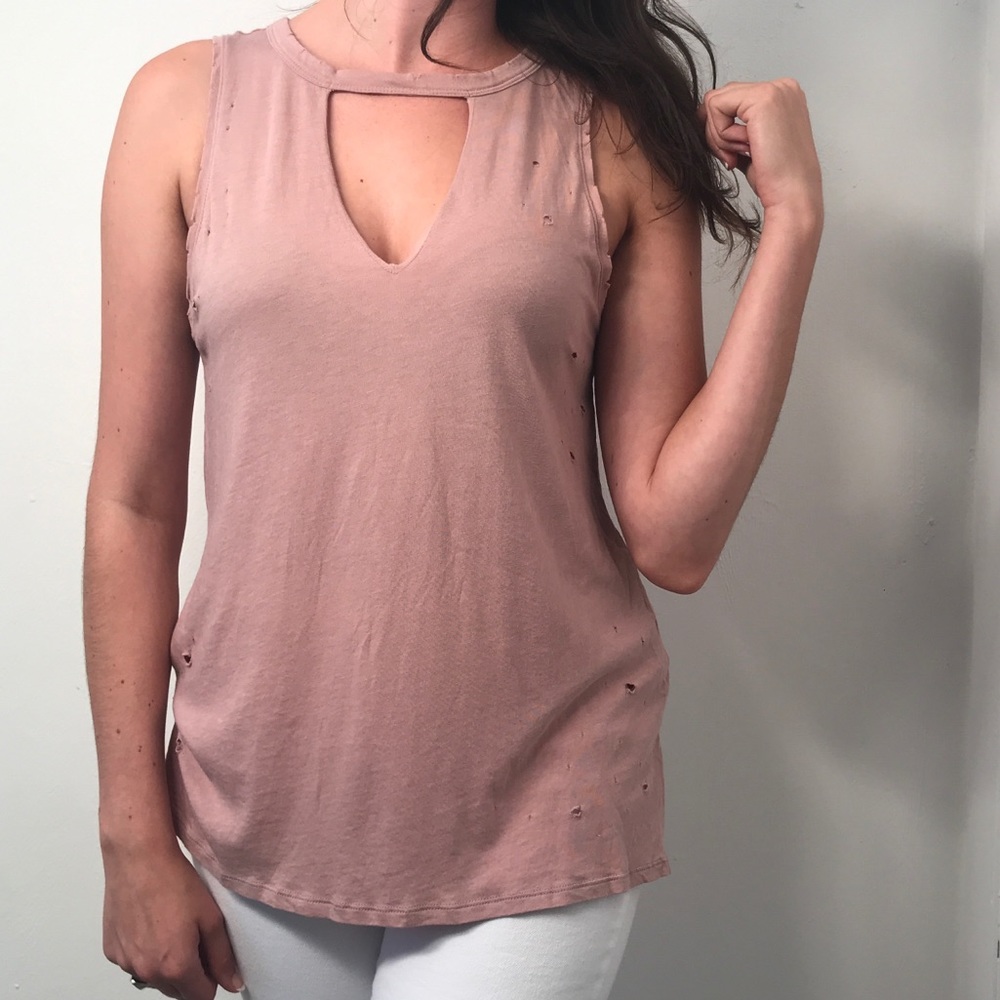 American Eagle distressed tee